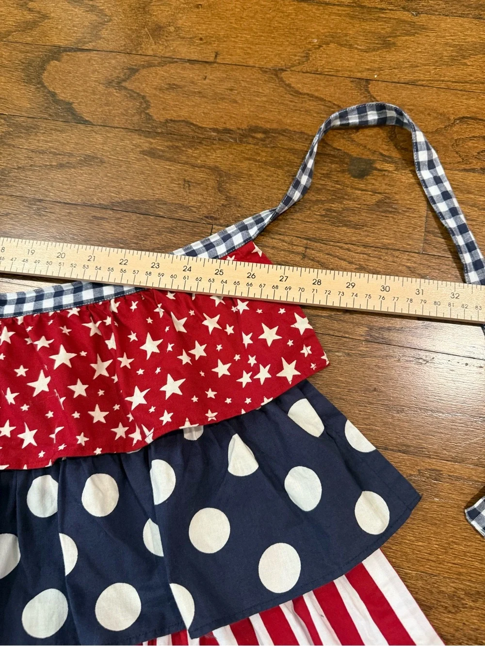 Pier 1 Imports Patriotic Americana Ruffle Half Apron Stars Stripes Gingham